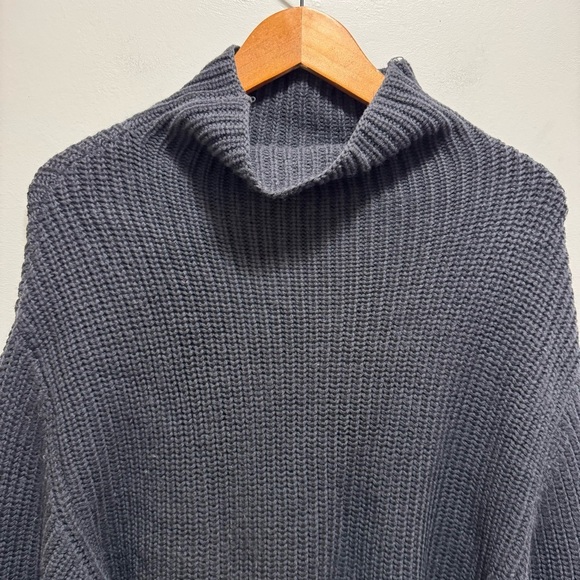 Aritzia Wilfred Montpellier Knit Turtleneck 100% Wool Size XS Oversized - Picture 7 of 14